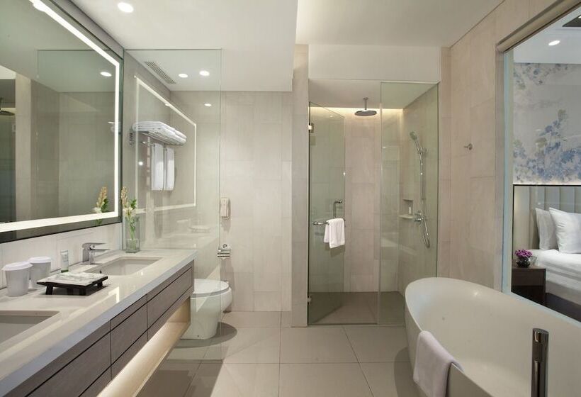 Люкс, Mason Pine Hotel Bandung