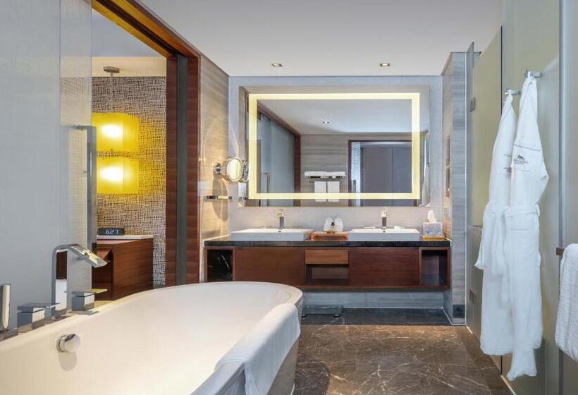 Номер Deluxe Вид на Море, Mgm Grand Sanya