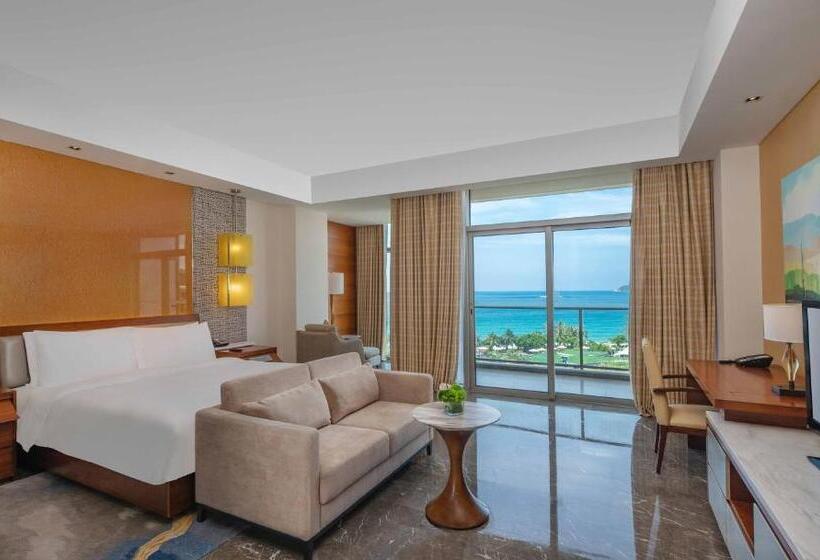 Номер Deluxe Вид на Море с Балконом, Mgm Grand Sanya