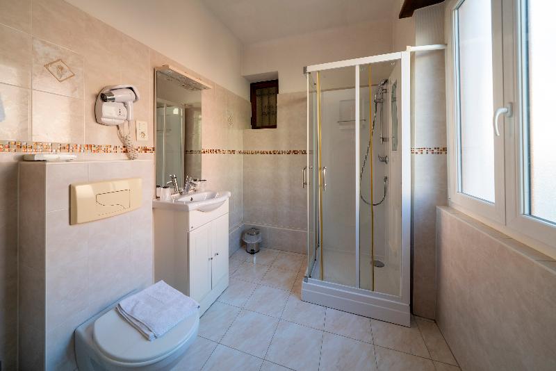 اتاق سوپریور, Verwood Hotel And Serviced Residence