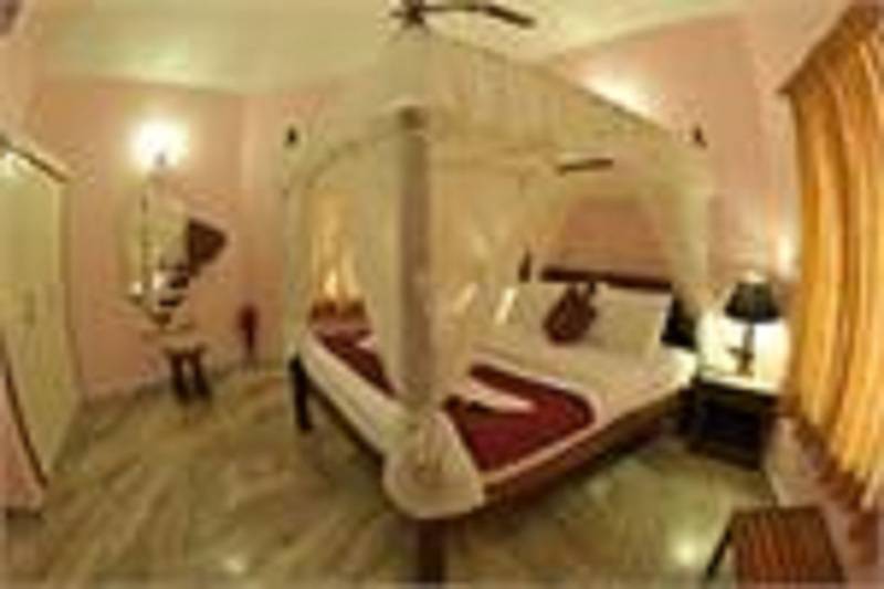 اتاق لوکس, Leoney Resort Goa