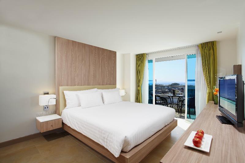 Номер Deluxe, Centara Pattaya