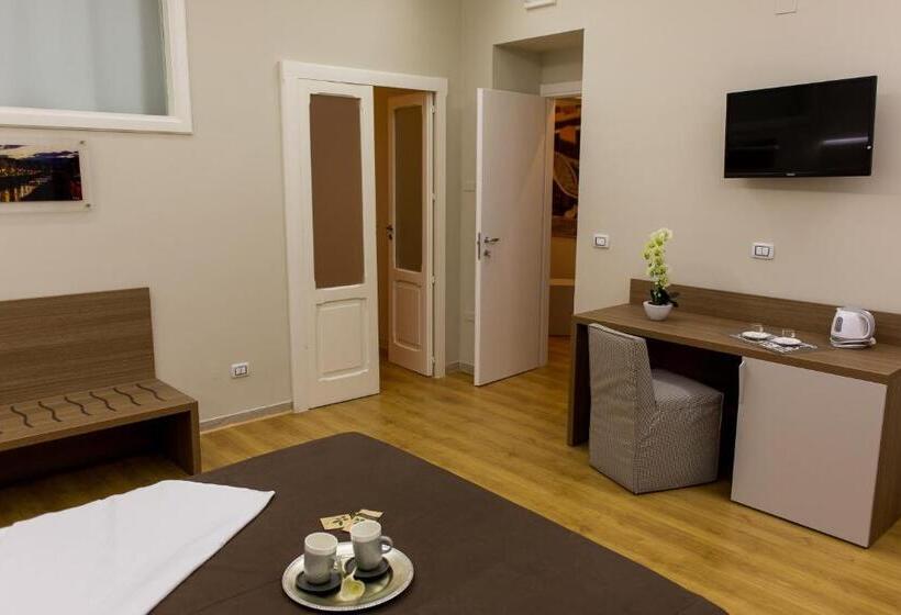 سوئیت جونیور خانوادگی, Le Affacciate Bruzie Home Guest House