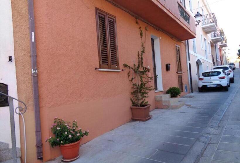 اتاق لوکس, Sardinia Holiday B&b Spargi
