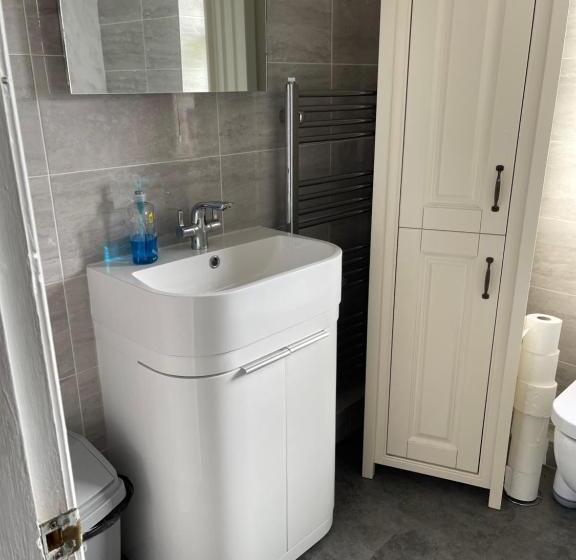 Quarto Estandar, Chateau Julie