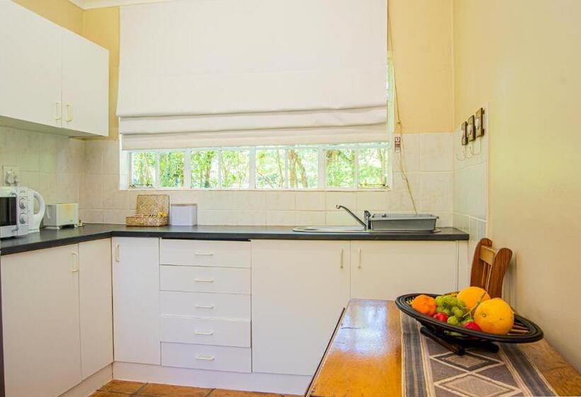 Люкс Deluxe Кровать Кинг, Dunroamin Bed And Breakfast