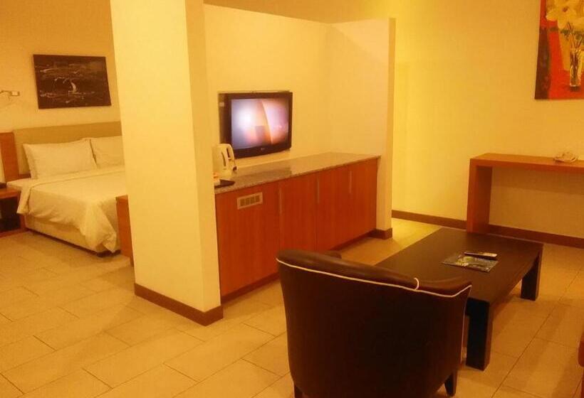 اتاق لوکس, Gloria Swiss Hotel & Apartment Sandakan