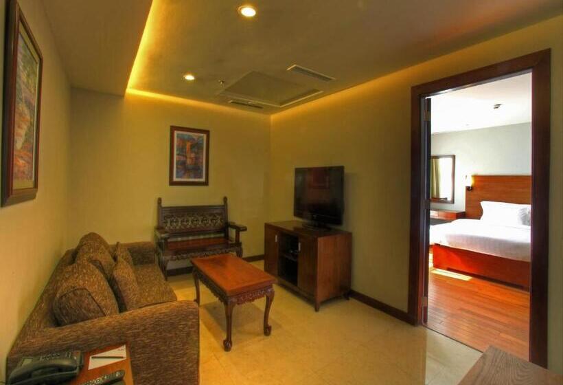 سوییت جونیور, Armada Hotel Manila