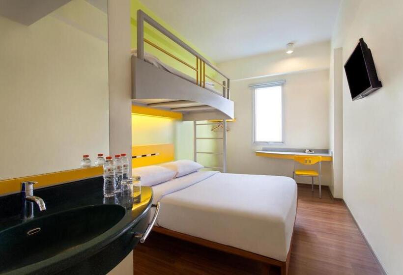 Номер Стандарт с Койками, Ibis Budget Jakarta Cikini