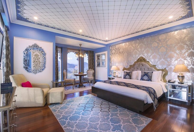 高级套房, Radisson Blu Udaipur Palace Resort & Spa