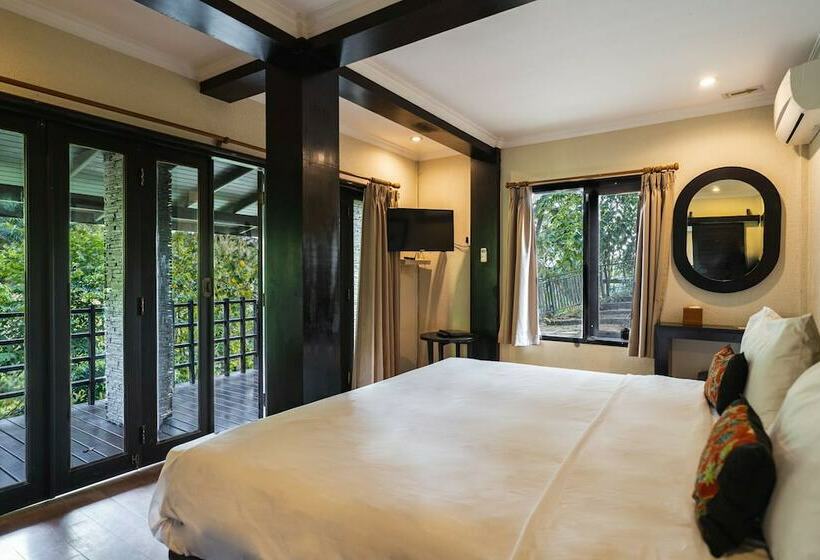 오두막, Green Forest Resort & Wedding Bandung