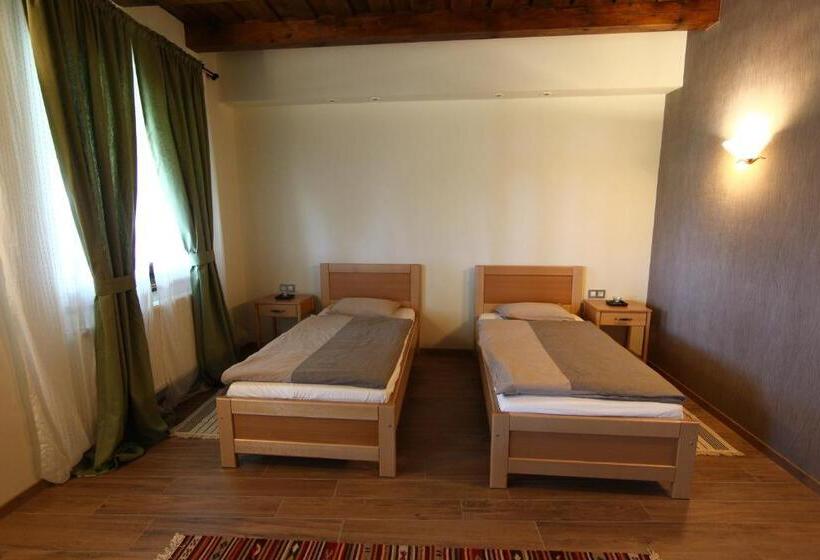 اتاق استاندارد با چشم‌انداز دریاچه, Bibic Nature Lodge