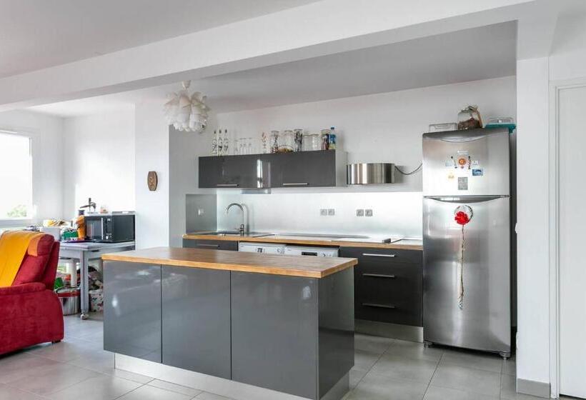 Номер Стандарт Совместная Ванная, Bien Vivre Ensemble Aux Marches Du Soleil   Chambres Privées Chez L Habitant Dans Appartement Partag