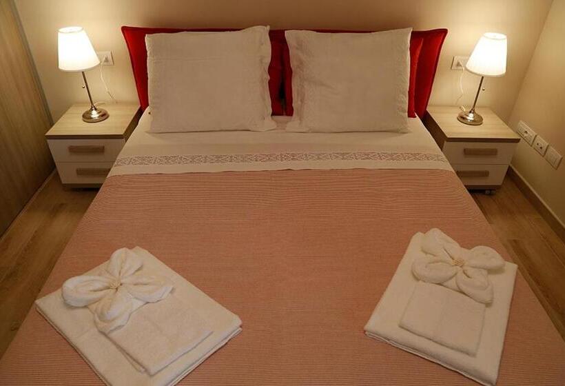 سوئیت جونیور با تراس, C.a.v. B&b Curiel20