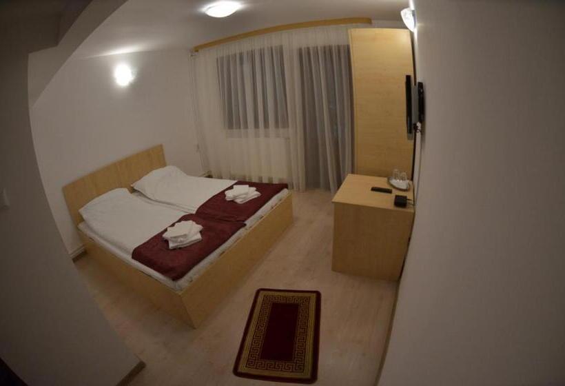 اتاق اکونومی, Popas Azuga