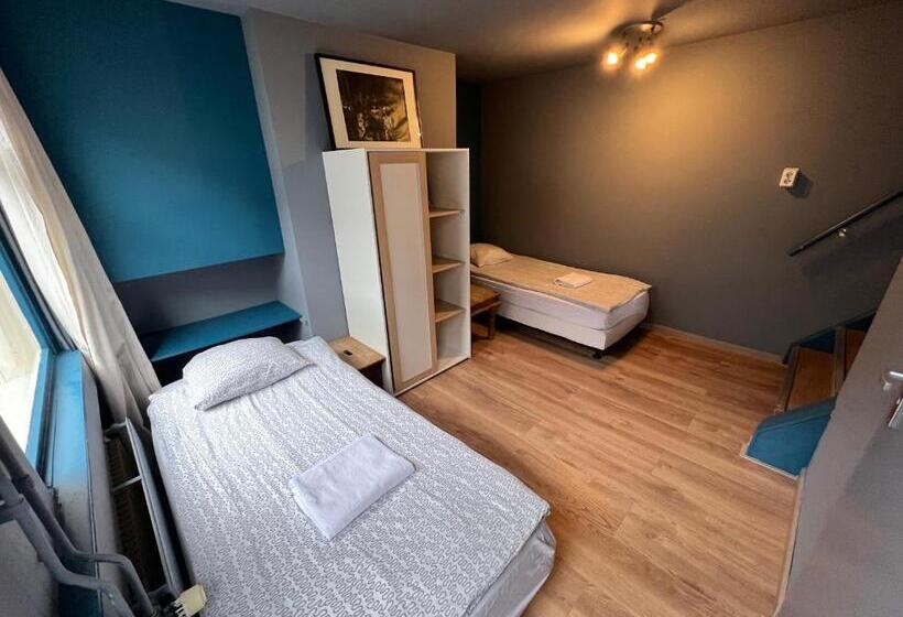 سوئیت 2 خوابه, Nes B&b