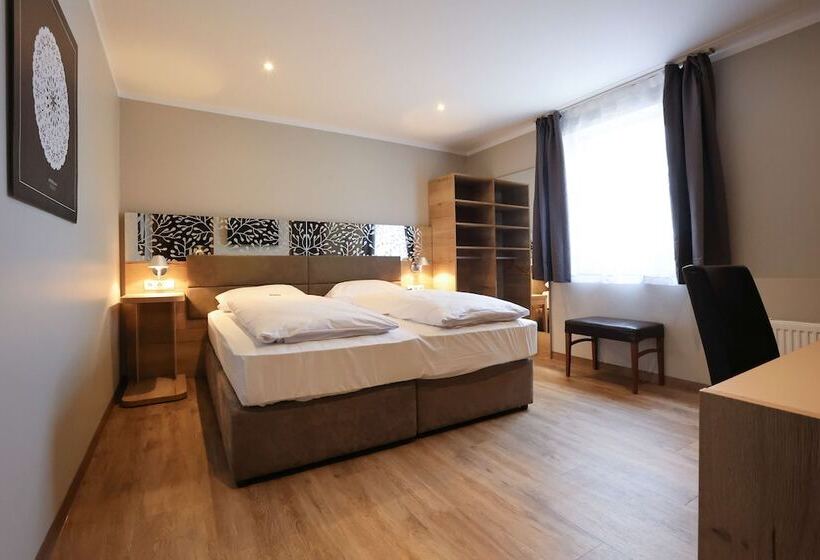 Номер Стандарт, Arthotel Ana Flair