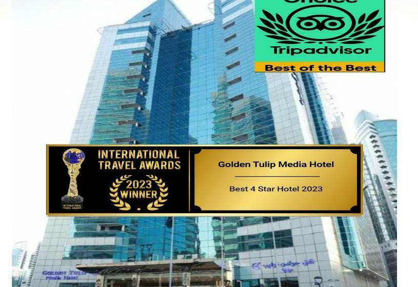 Номер Deluxe Кровать Кинг, Golden Tulip Media