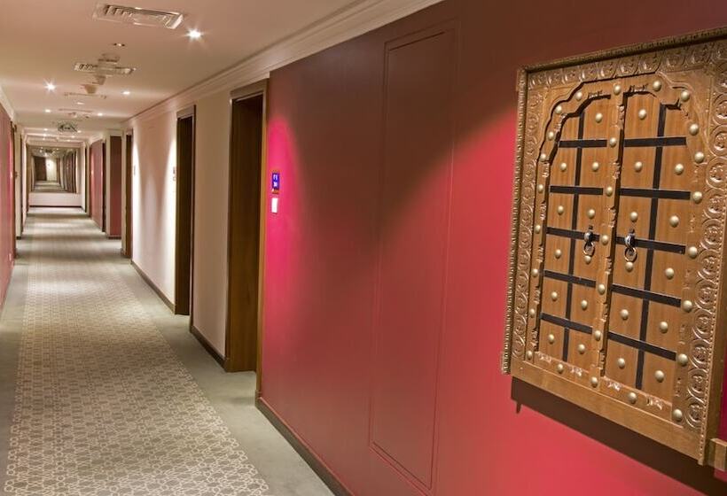 سوییت جونیور, Makarem Umm Alqura