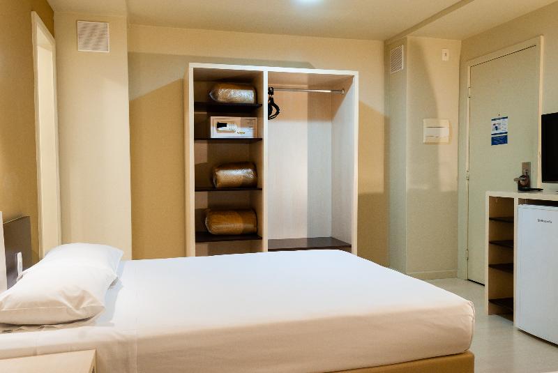 اتاق سوپریور خانوادگی, Master Curitiba Hotel   1,6 Km Do Estádio Couto Pereira   Show