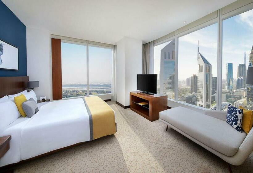 带大床的豪华间, Voco Dubai, An Ihg