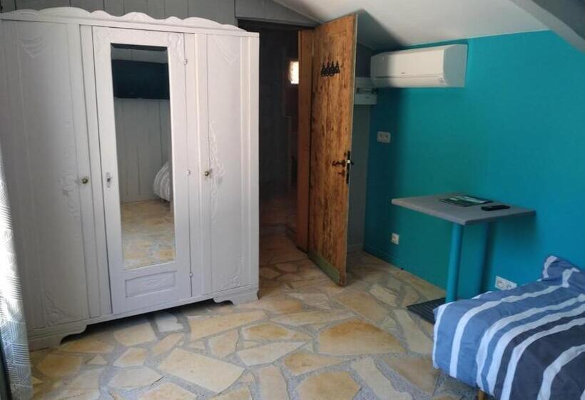 Номер Стандарт Вид на Сад, Le Clos Des Olivettes
