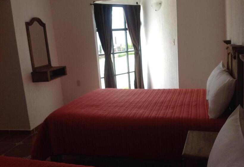 جناح جونيور, Finca Las Bovedas