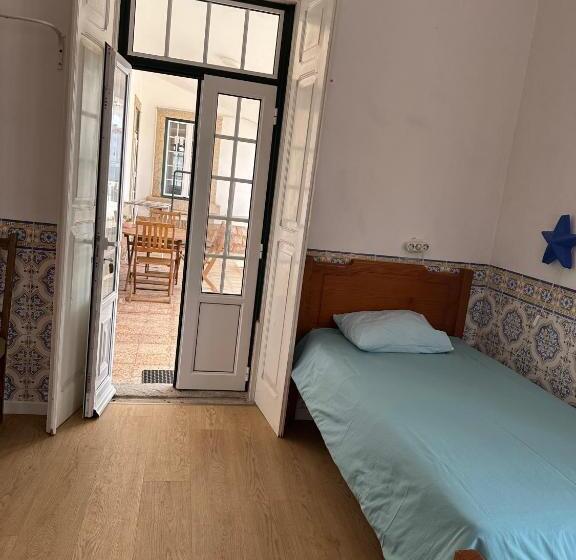 Кровать в Общей Комнате, Casa Branca