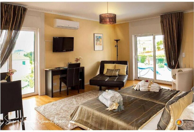 اتاق استاندارد با چشم‌انداز شهر, B&b Villa Vale Flores