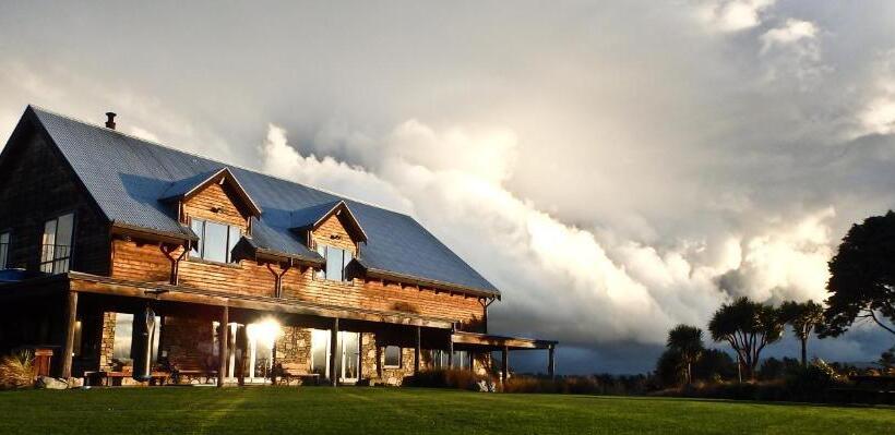 스탠다드 룸 가든 전망, Tree House Lodge Bed & Breakfast