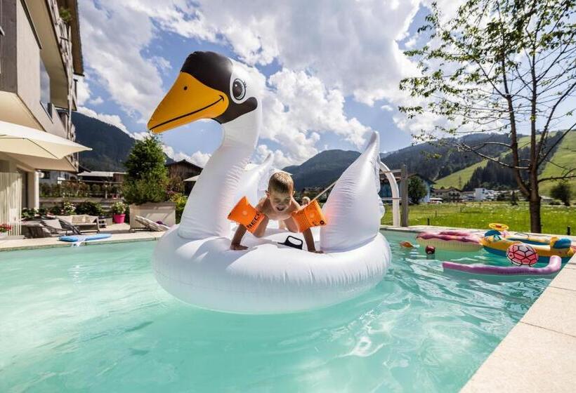 آپارتمان 2 خوابه, Enjoy The Alps