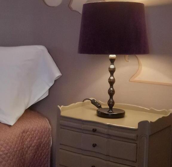 Quarto Familiar Deluxe, La Casa Rosa