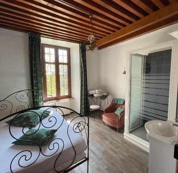 Quarto Deluxe, Manoir Du Grail
