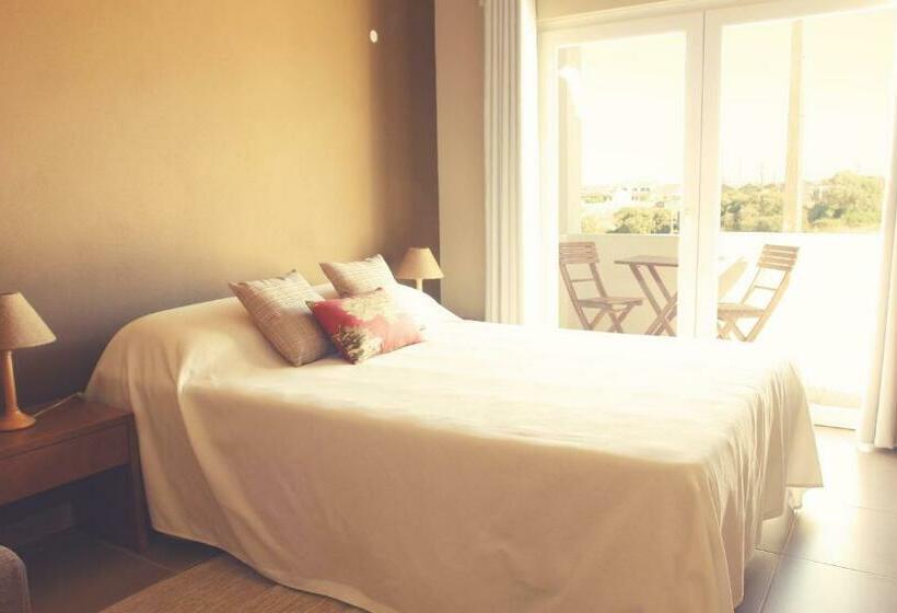 استودیوی استاندارد, Casas Novas Da Fataca