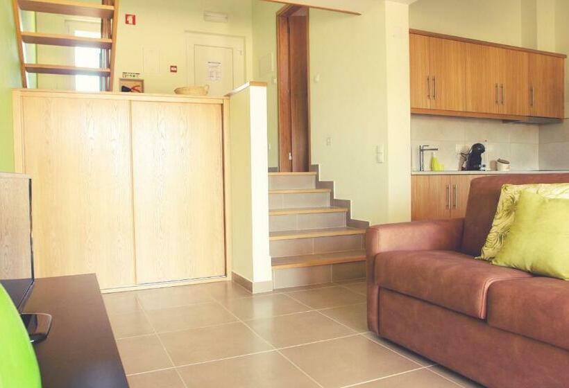 خانه 1 خوابه, Casas Novas Da Fataca