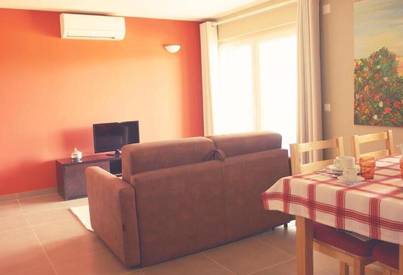 خانه 1 خوابه, Casas Novas Da Fataca