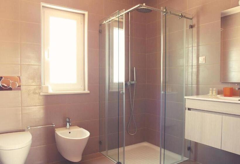 خانه 2 خوابه, Casas Novas Da Fataca
