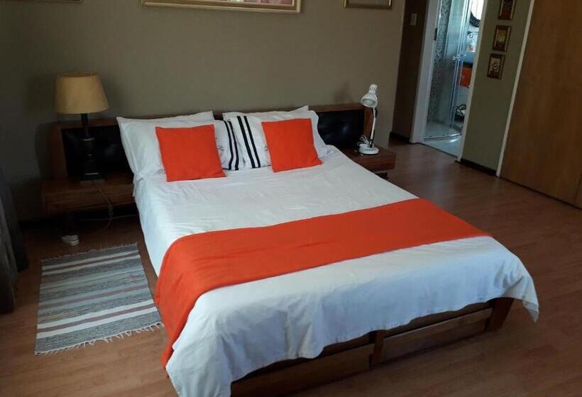 اتاق استاندارد, At The View B&b