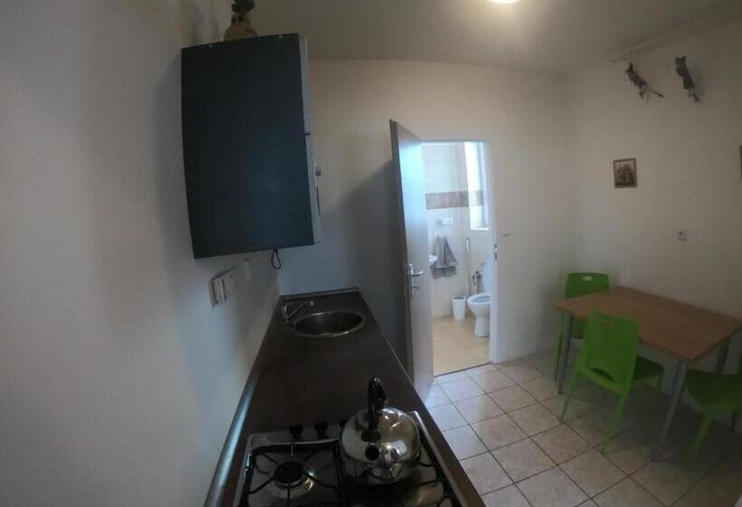 Дом 4 Спальни, Rodinný Penzion Kyjov
