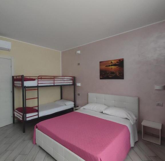 اتاق استاندارد چهار تخته, Villa Ormeni