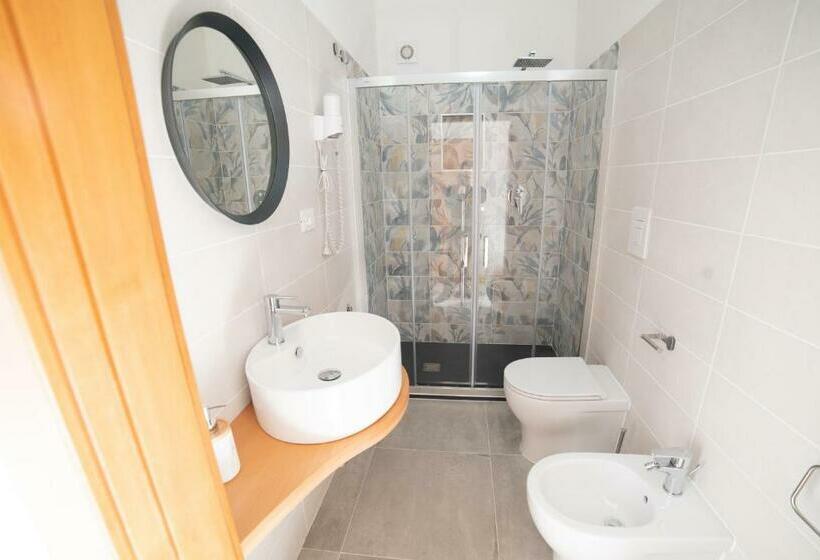 اتاق استاندارد با بالکن, B&b Belvedere