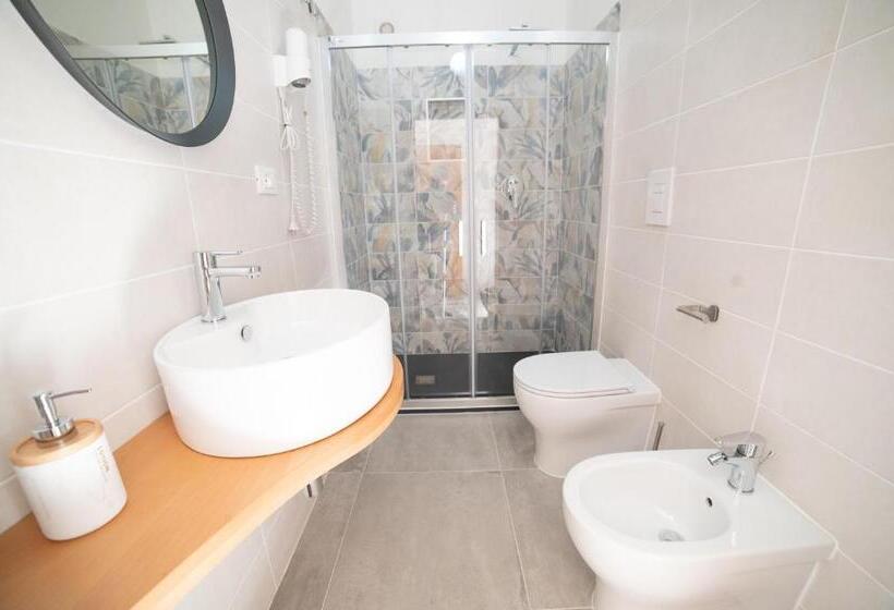 اتاق استاندارد با بالکن, B&b Belvedere