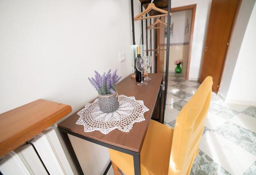 اتاق استاندارد با بالکن, B&b Belvedere