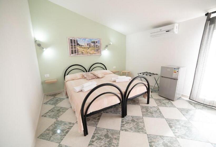 اتاق استاندارد با بالکن, B&b Belvedere