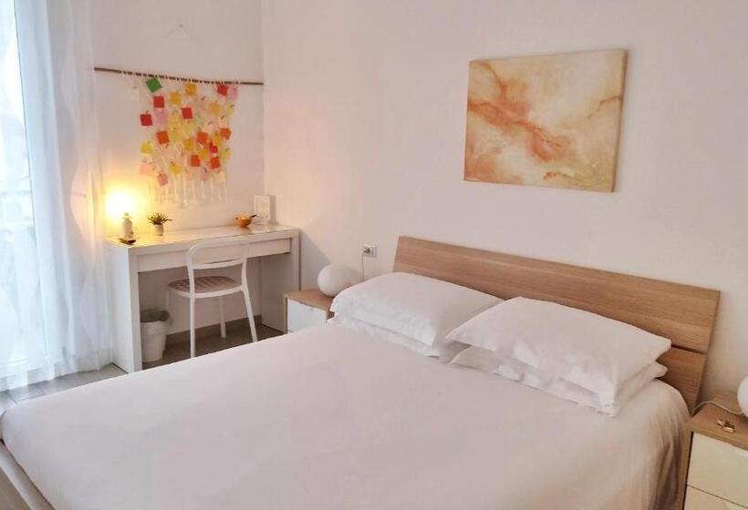 Номер Стандарт с Балконом, B&b Le Albarelle