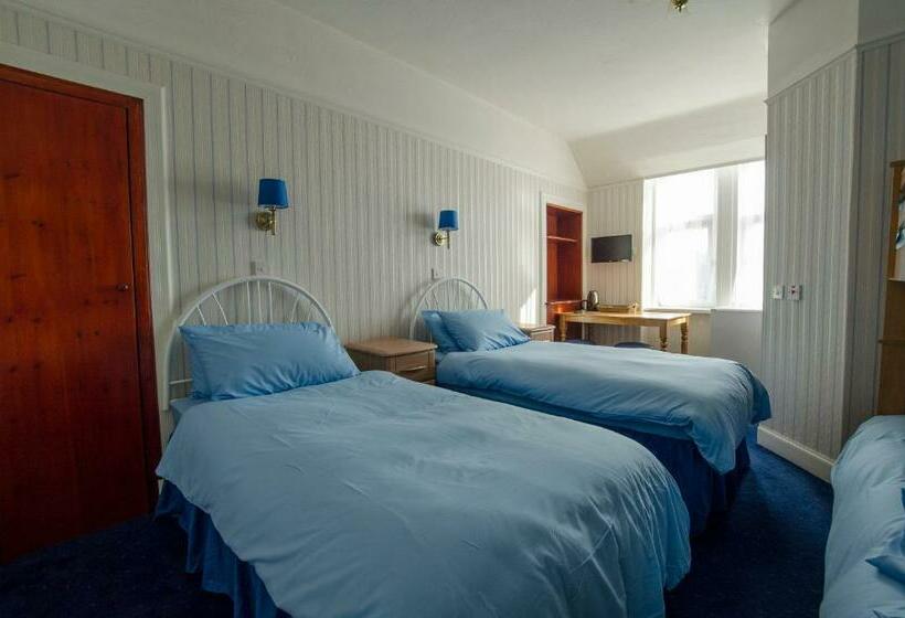 Номер Стандарт, Elgin City Centre Torr House