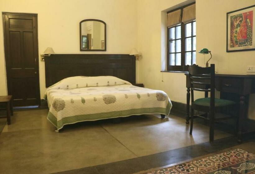 اتاق سوپریور, Lutyens Bungalow