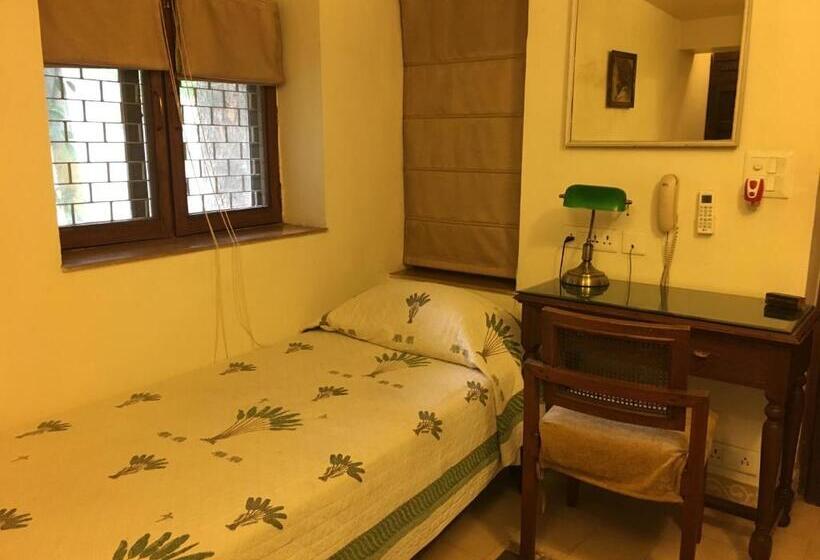 اتاق اکونومی یک تخته, Lutyens Bungalow