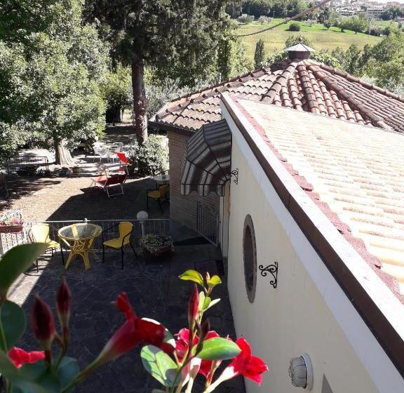 Трехместный Номер Стандарт Вид на Сад, B&b Il Giardino