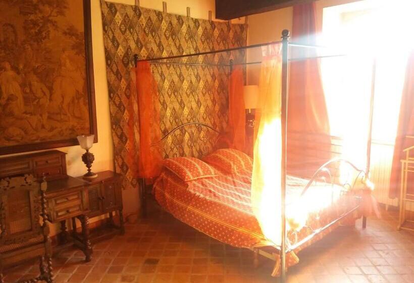 Quarto Estandar, Commanderie Des Templiers
